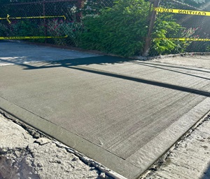 Concrete Sidewalk Repair and Installation